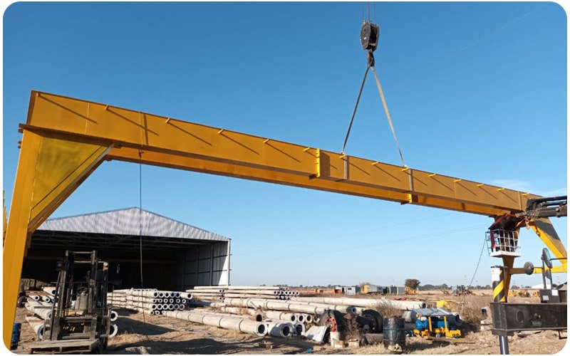 Pórtico birriel viga cajón, trocha 22 m, capacidad 5 toneladas - Maroni & Cía S.A.